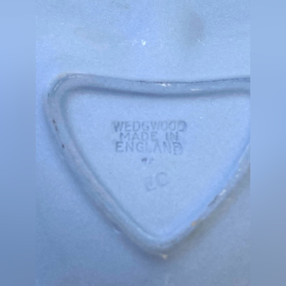 Wedgwood Jasperware (Pale Blue) Sweet Dish Set (Set of Four) - Picture 10 of 13